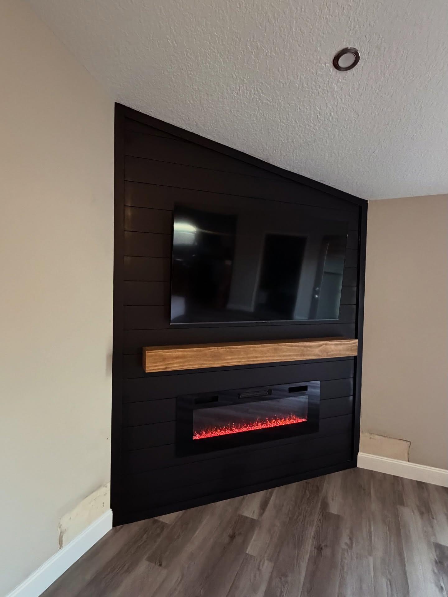TV Entertainment Centers project by AVP Construction JAX