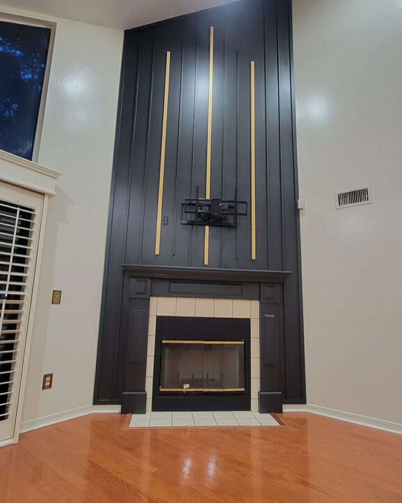 TV Entertainment Centers project by AVP Construction JAX
