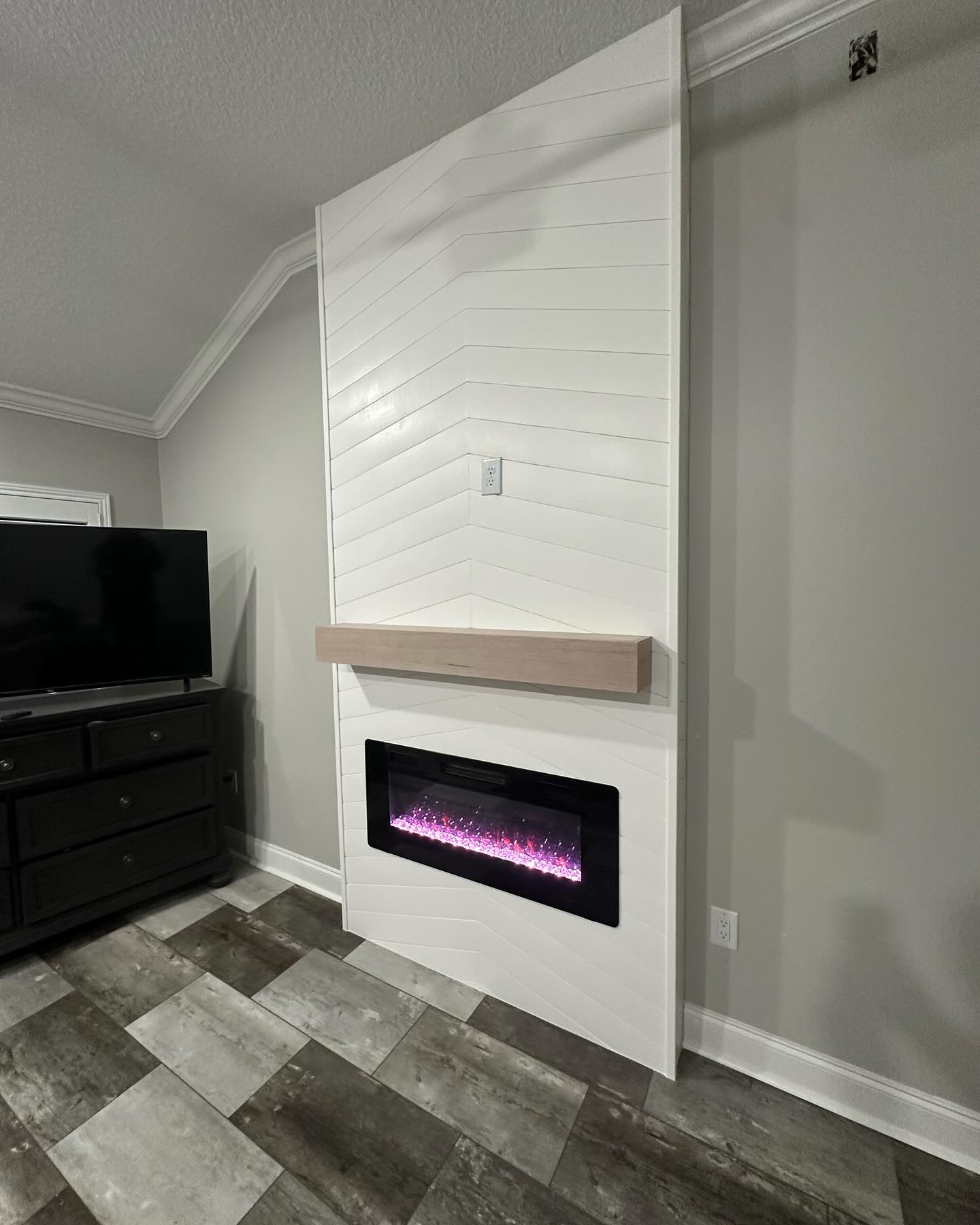 TV Entertainment Centers project by AVP Construction JAX