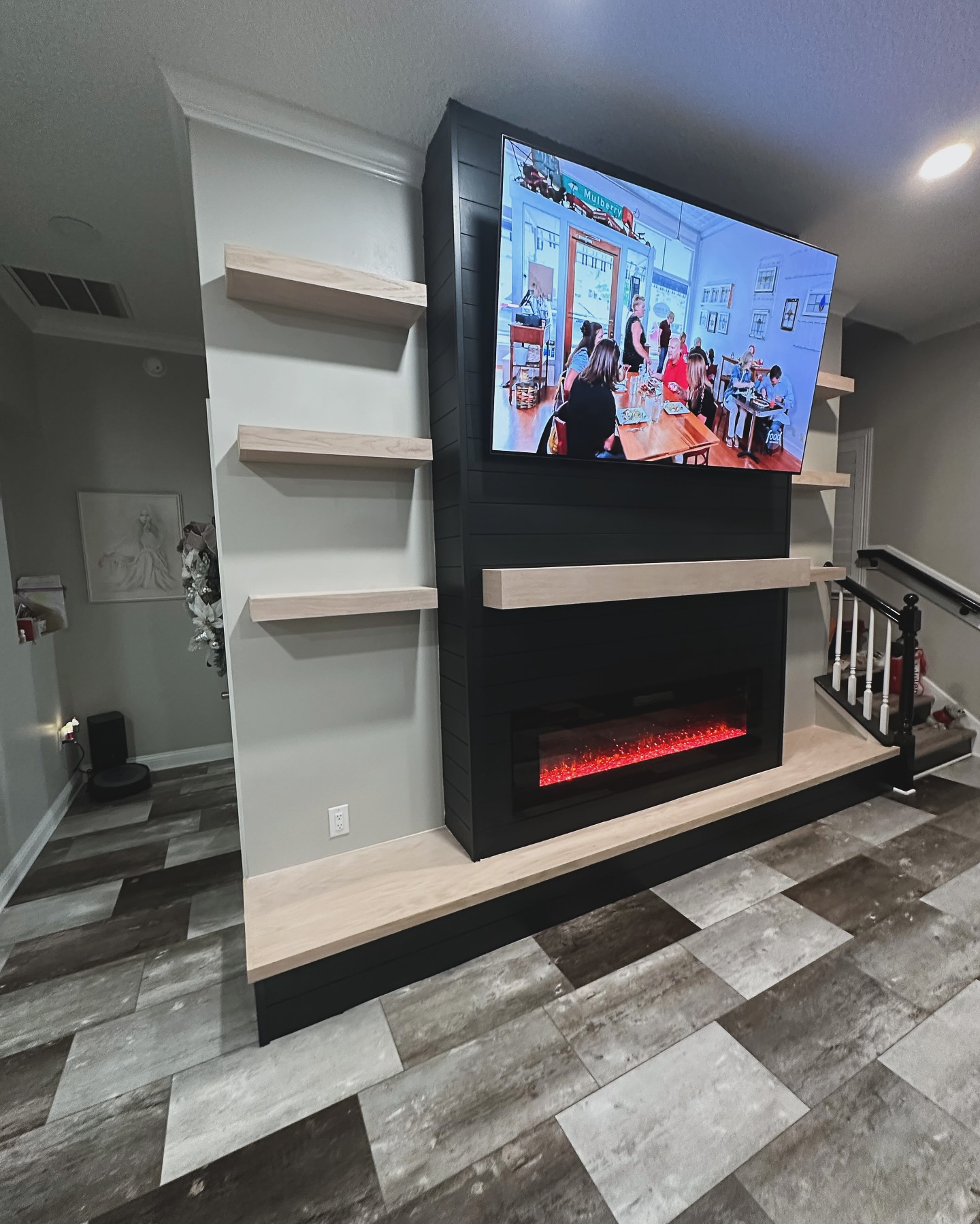 TV Entertainment Centers project by AVP Construction JAX