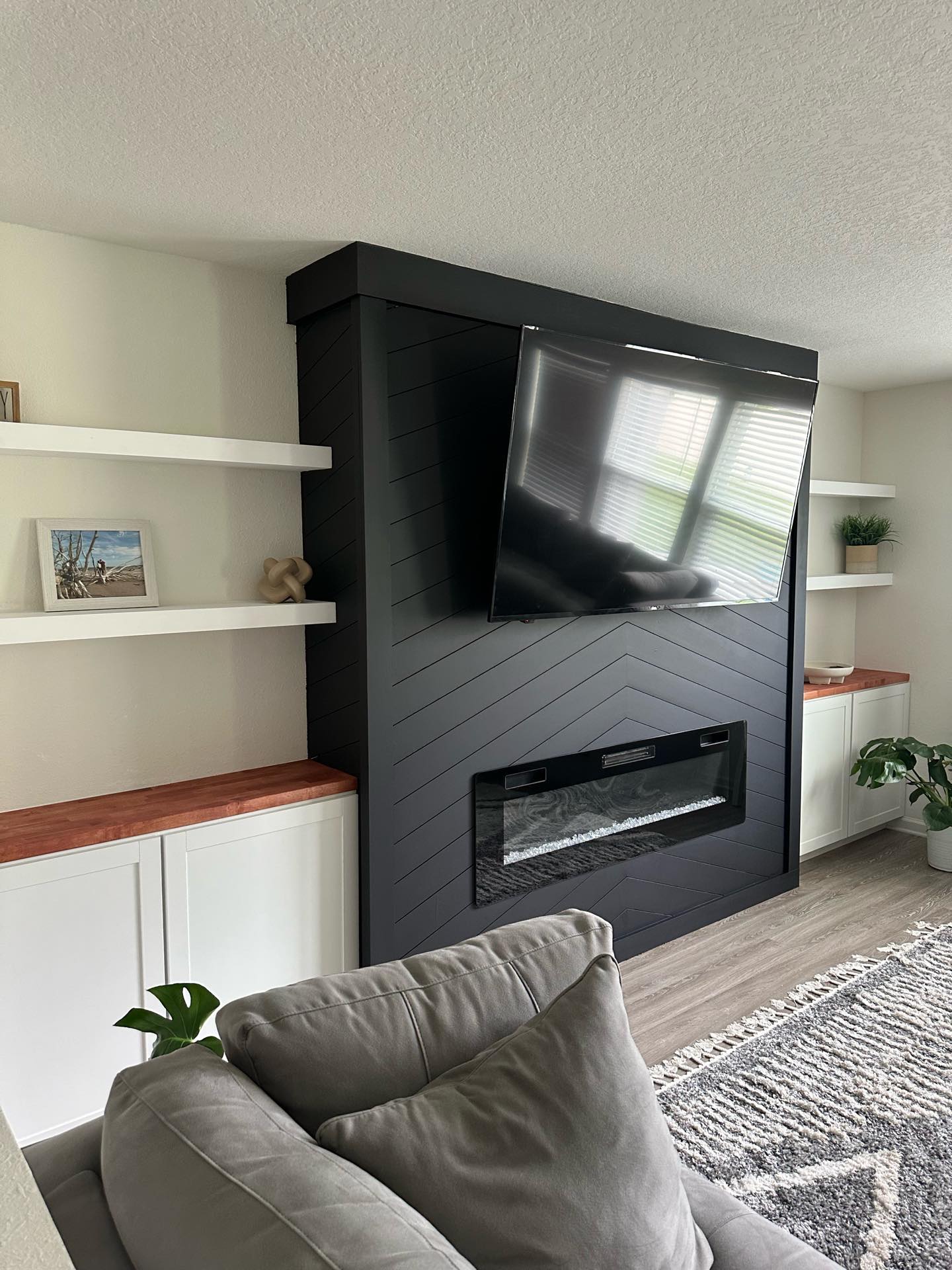 TV Entertainment Centers project by AVP Construction JAX