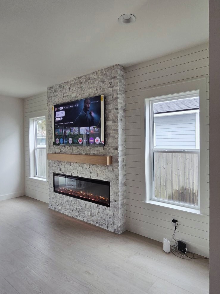 TV Entertainment Centers project by AVP Construction JAX
