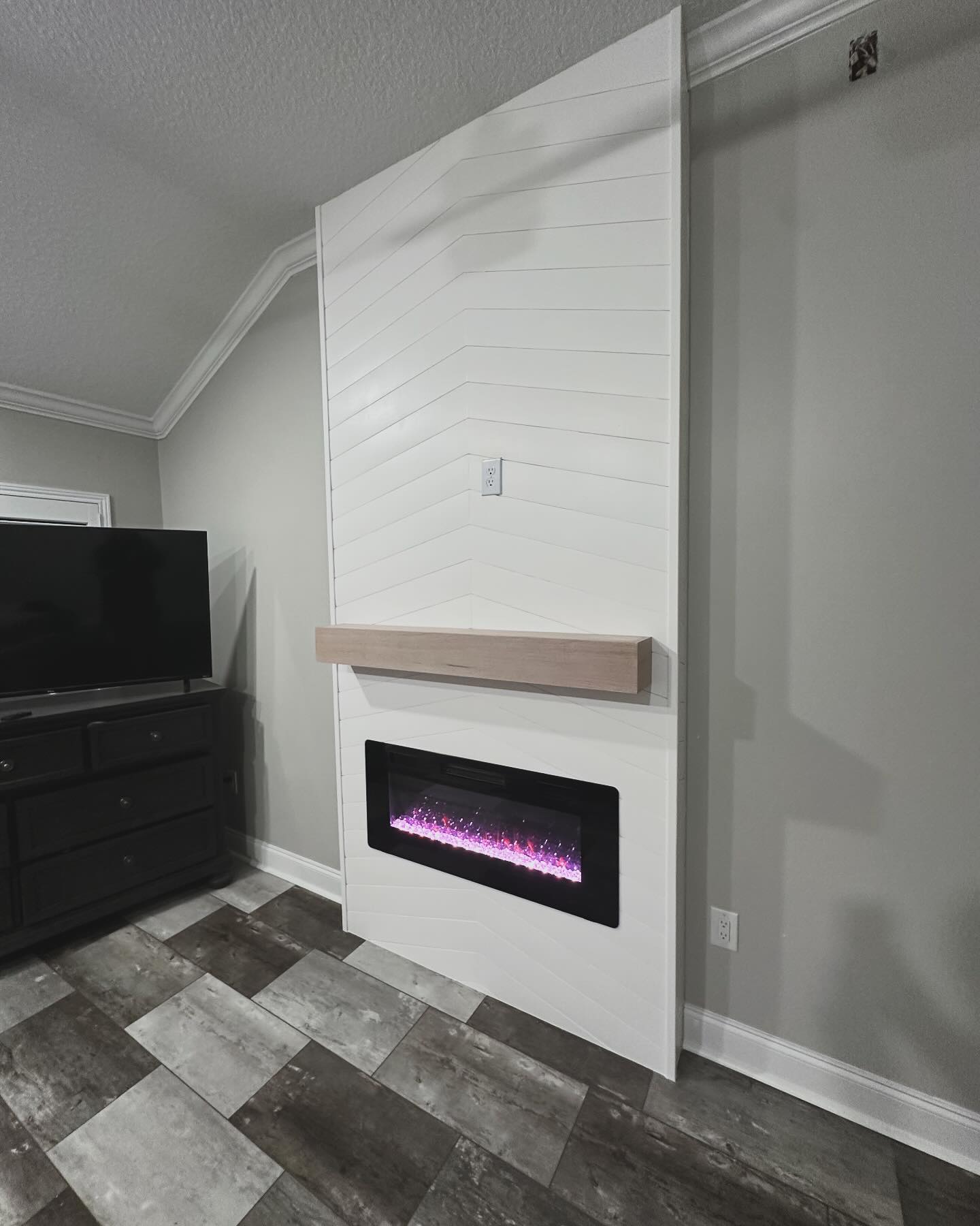 TV Entertainment Centers project by AVP Construction JAX