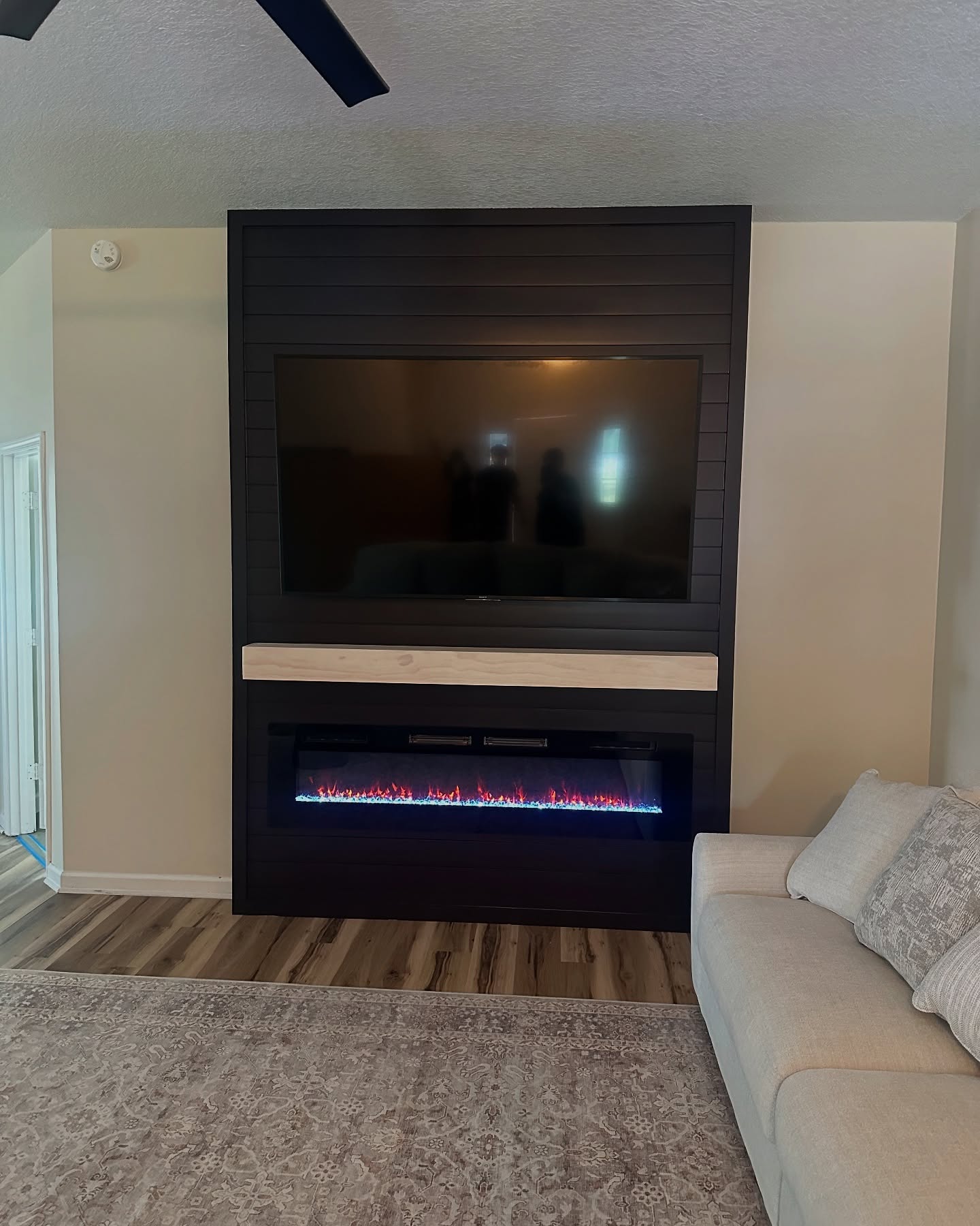 TV Entertainment Centers project by AVP Construction JAX