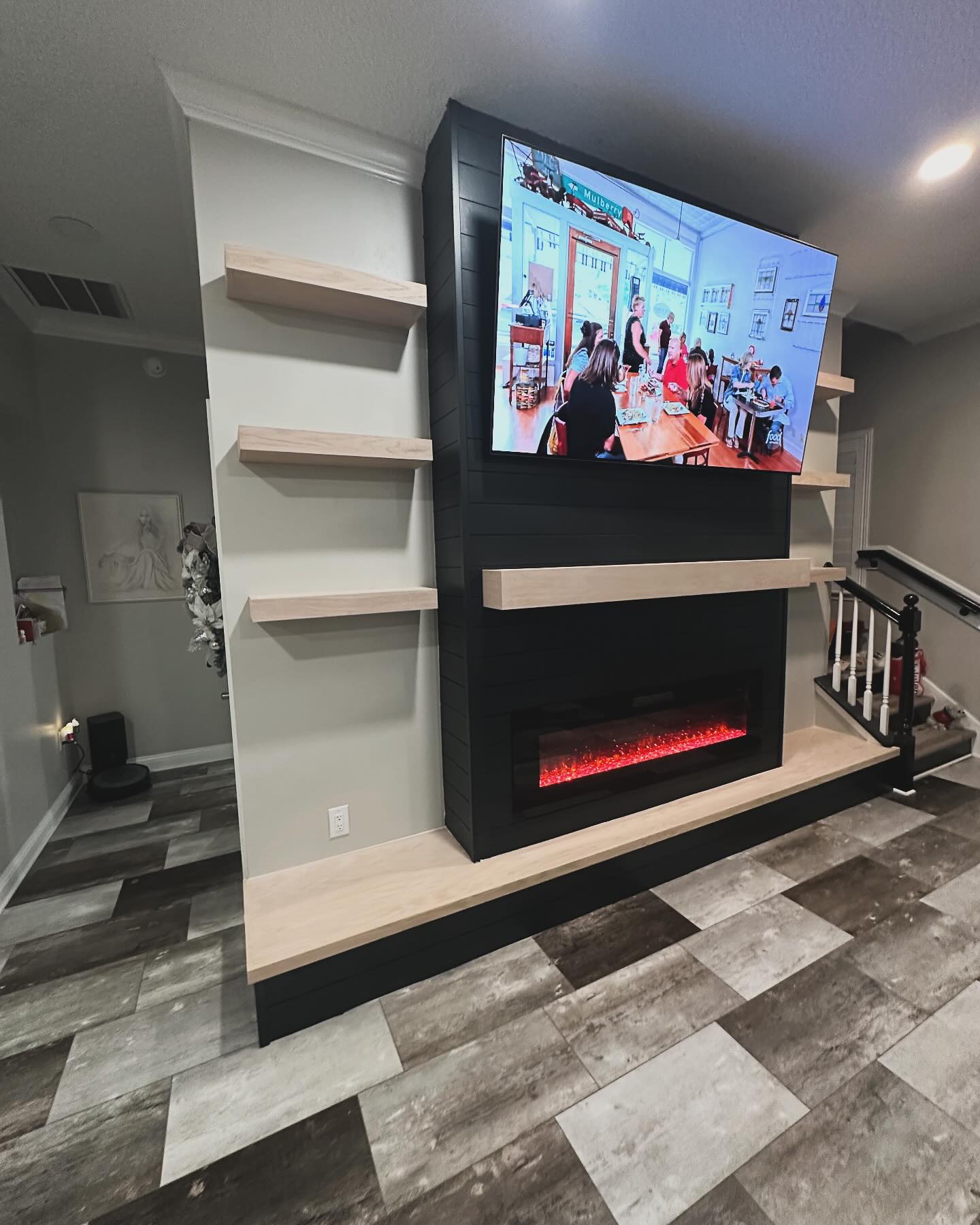 TV Entertainment Centers project by AVP Construction JAX