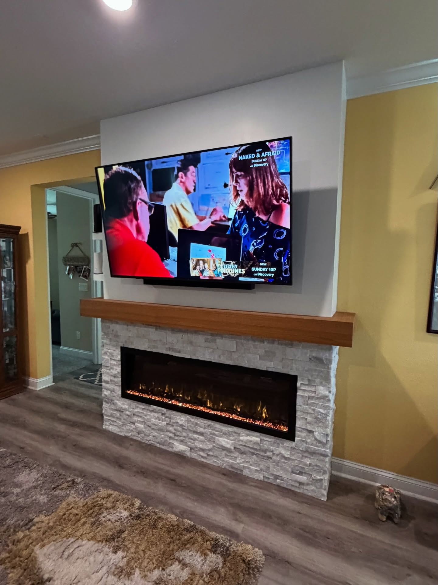 TV Entertainment Centers project by AVP Construction JAX