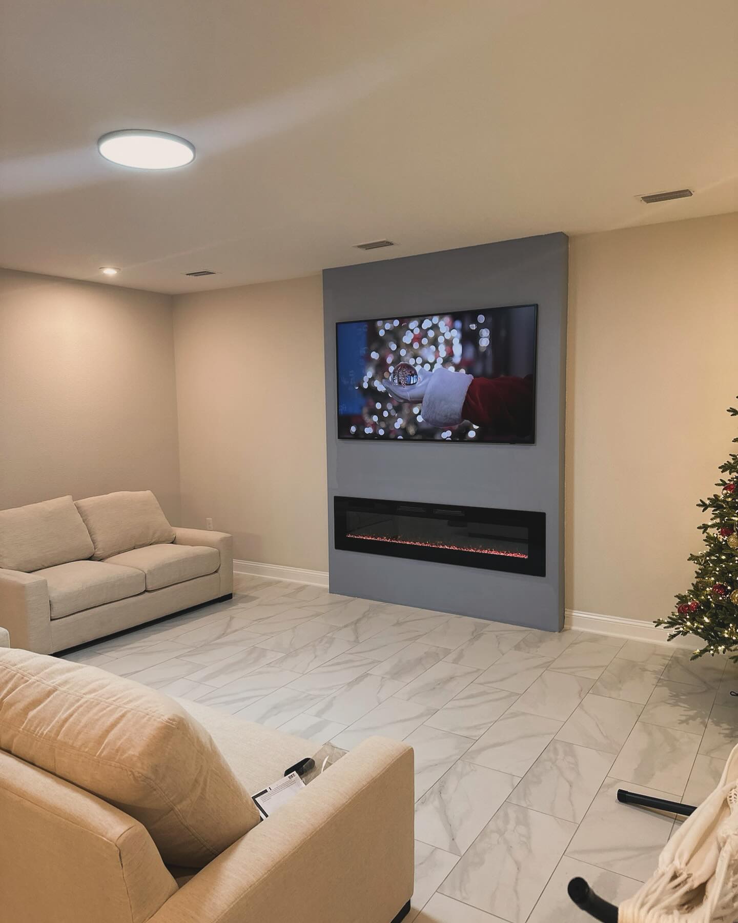 TV Entertainment Centers project by AVP Construction JAX