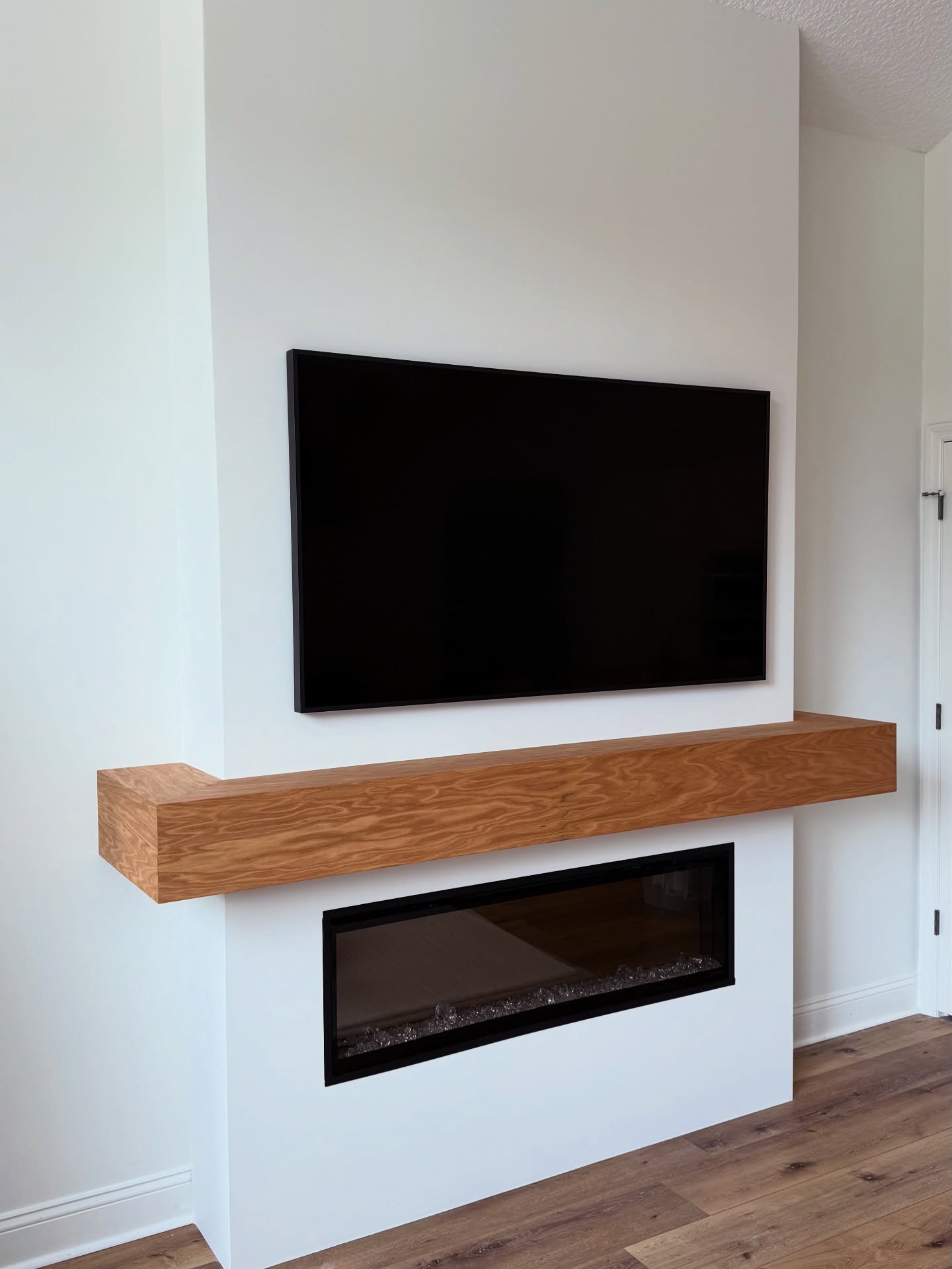 TV Entertainment Centers project by AVP Construction JAX
